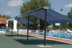 Party napellenzők strandon