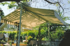 Csíkos Party napellenzők