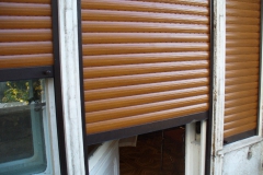 Redőny kalsszikus színben