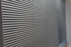 zárt alumínium reluxa