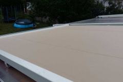 modern télikert árnyékoló